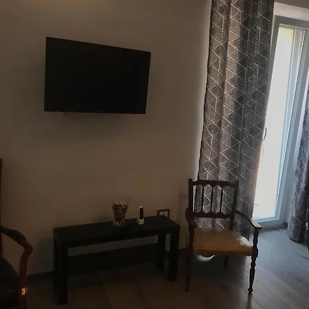 La Torre Bed and Breakfast *